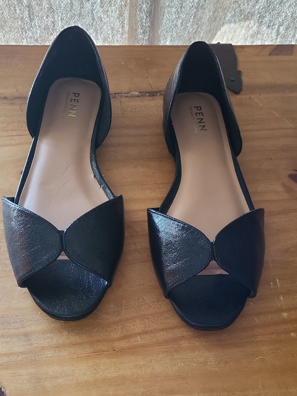 Pennington's Black Bow D'Orsay Flats Size 8.5 WW